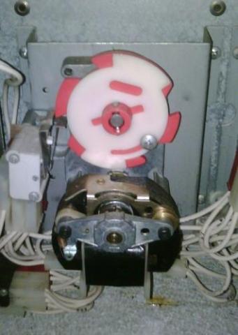 vend-motor-with-micro-switches-in-correct-position